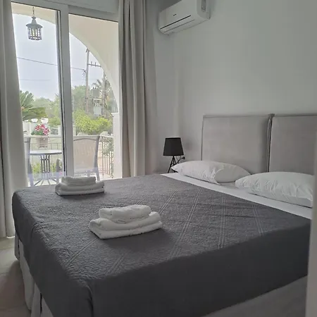 The Flower Garden 3* إيبسوس