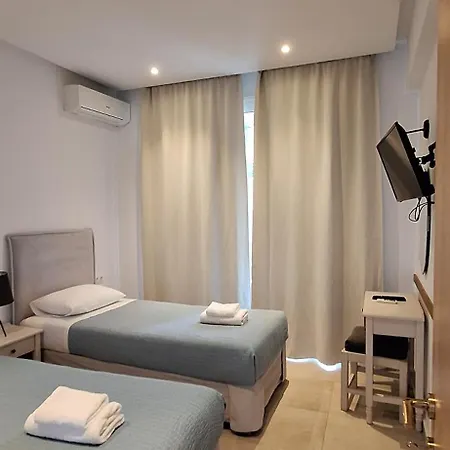 מלון דירות The Flower Garden איפסוס