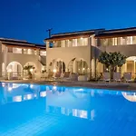 Aparthotel The Flower Garden 4*