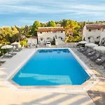 The Flower Garden Aparthotel 4*