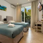 Aparthotel The Flower Garden 4*