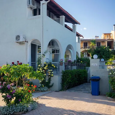 公寓式酒店 The Flower Garden