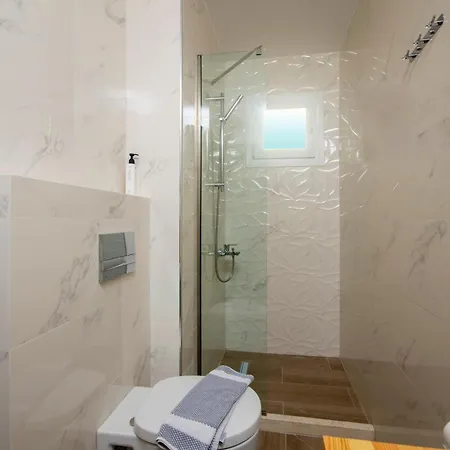 公寓式酒店 The Flower Garden 阿普索斯